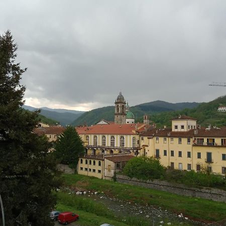 Casa Con Vista - Border House - Pontremoli Apartment Екстериор снимка