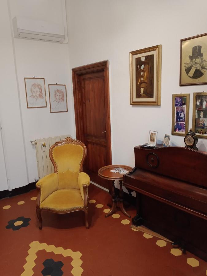 Casa Con Vista - Border House - Pontremoli Apartment Екстериор снимка